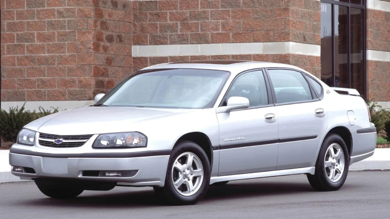 2004年のシボレーインパラのラジエーター警察パッケージSSセダン4ドアを除くRadiator for 2004 Chevrolet Impala EXCEPT POLICE PACKAGE S
