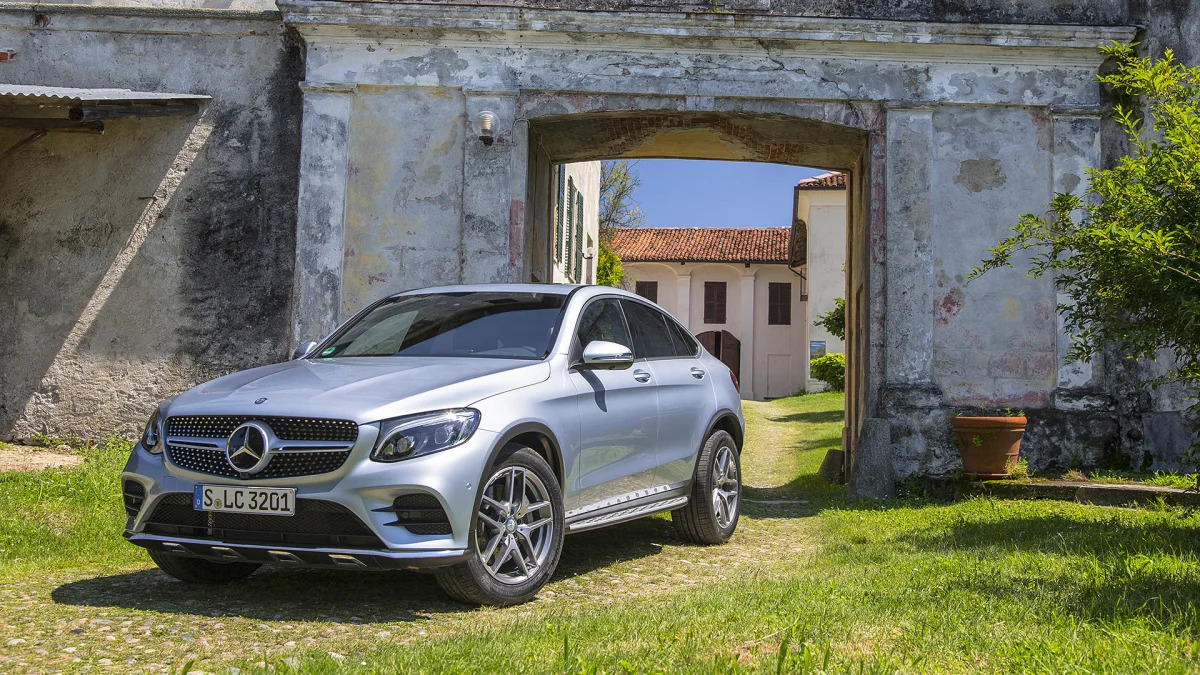 2017 Mercedes-Benz GLC300 Coupe front 3/4 view