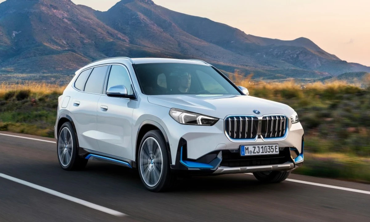 BMW iX1 xDrive30 test proves: The electric iX1 is the best X1