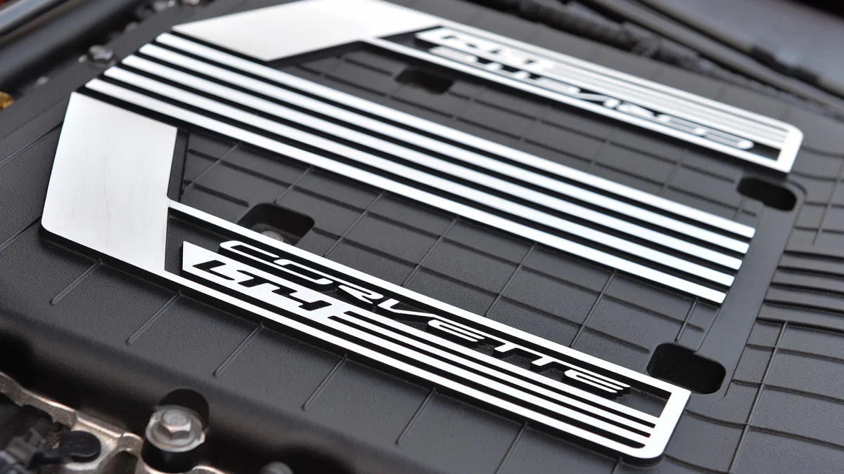 2015 Chevrolet Corvette Z06 engine detail