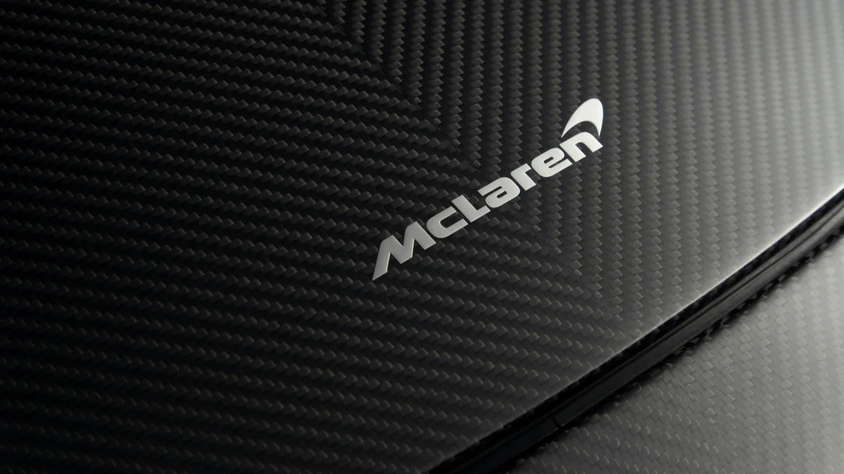 McLaren 765LT carbon fiber finish