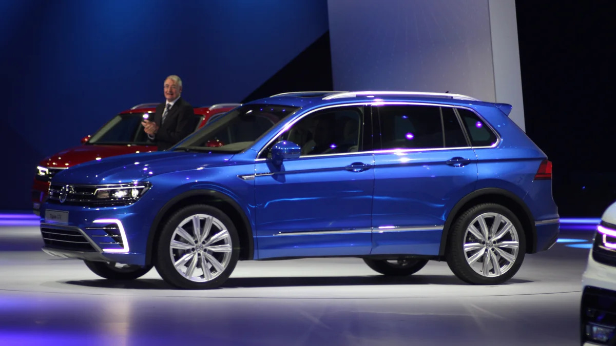 The Volkswagen Tiguan GTE concept unveiled at Volkswagen's Group Night ahead of the 2015 Frankfurt Motor Show, near front three-quarter view.