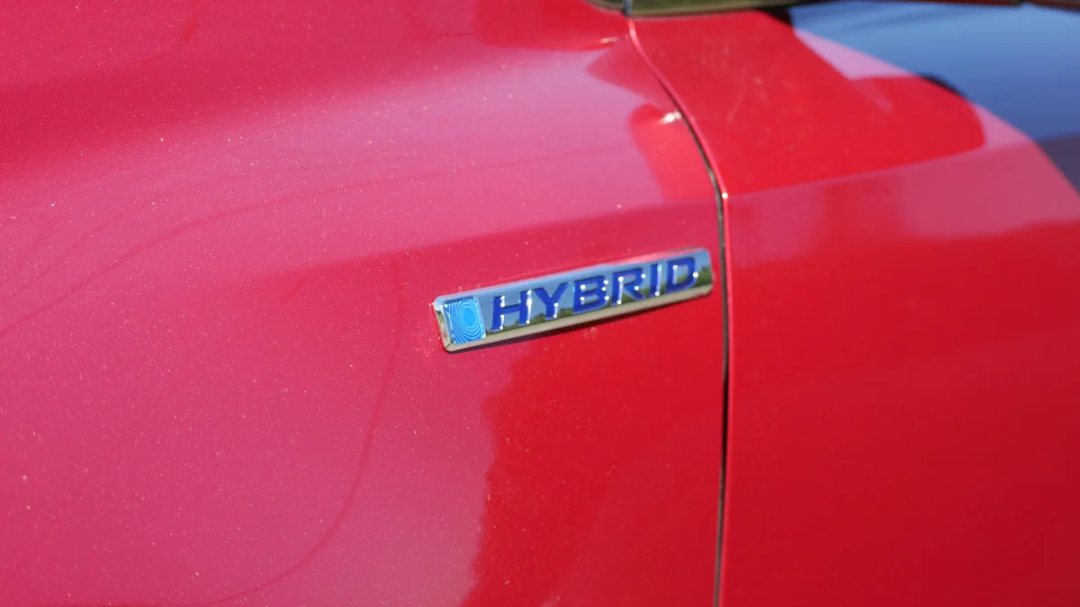 2020 Honda CR-V Hybrid fender badge