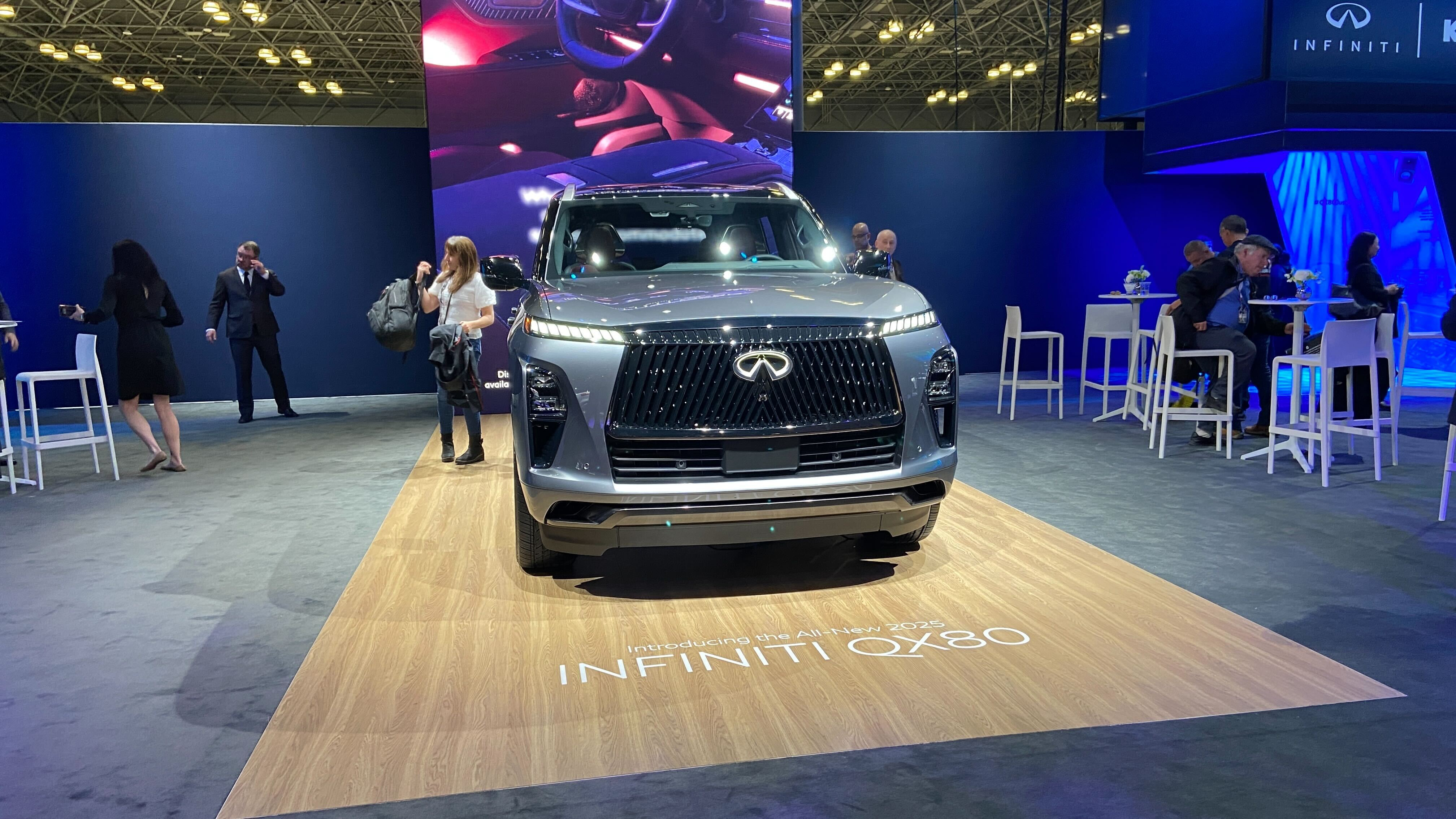 2025 Infiniti QX80 live from the NY Auto Show
