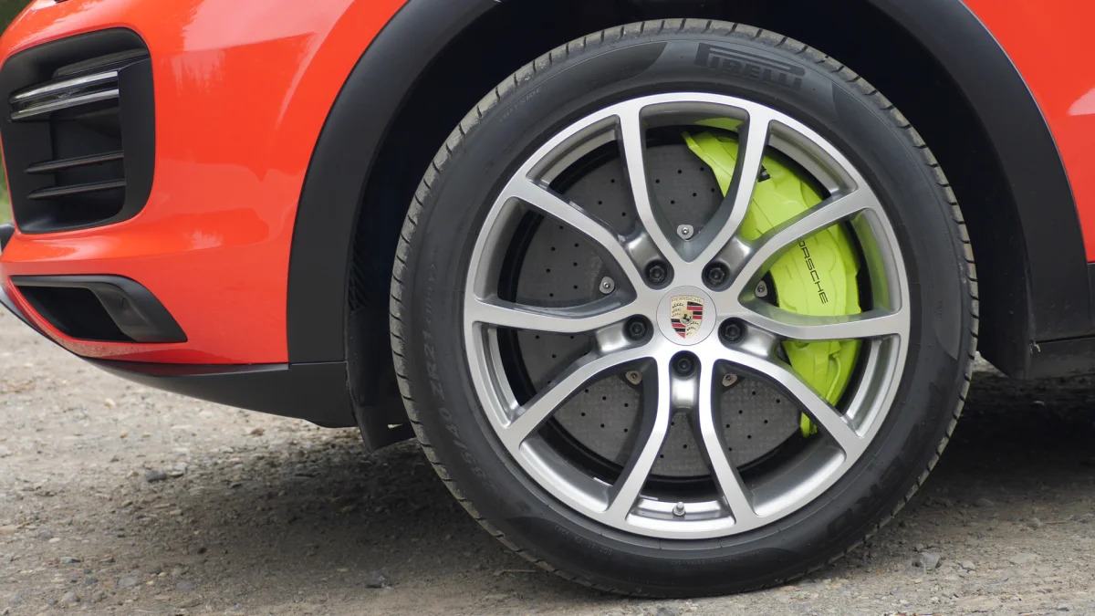 2020 Porsche Cayenne Coupe Turbo S E-Hybrid wheel