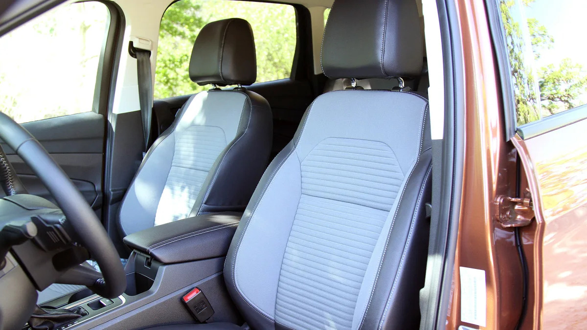 2017 Ford Escape front seats