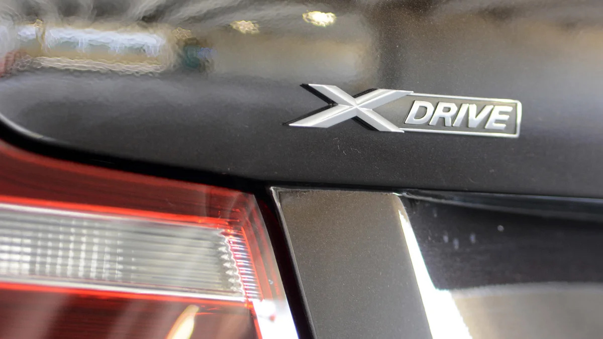 2012 BMW 228i XDrive badge