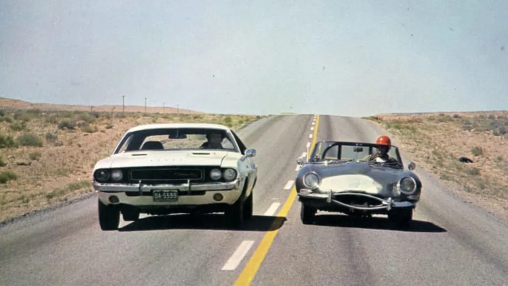 VANISHING POINT 1971 TCF film with the 1970 Dodge Challenger car at left