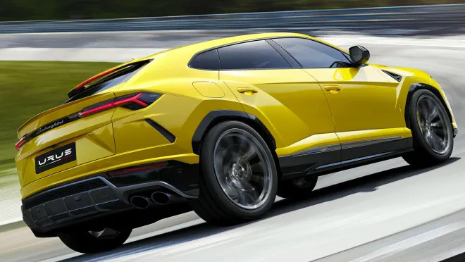 Lamborghini Urus Plug-In Hybrid Spied With Redesigned Front End
