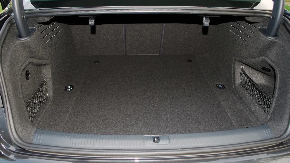 2017 Audi A4 trunk