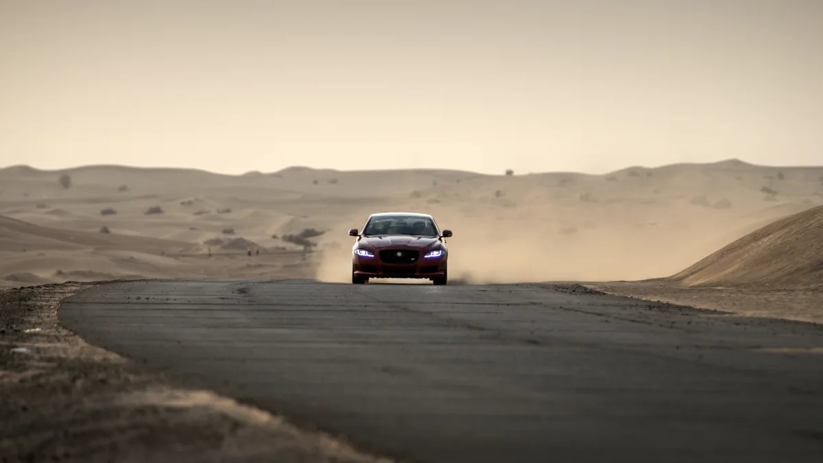 2016 Jaguar XJR Dubai desert