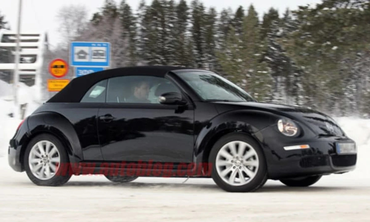 2013 Volkswagen Beetle TDI is America's most fuel-efficient convertible -  Autoblog