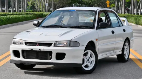 <h6><u>1994 Mitsubishi Lancer Evolution II</u></h6>