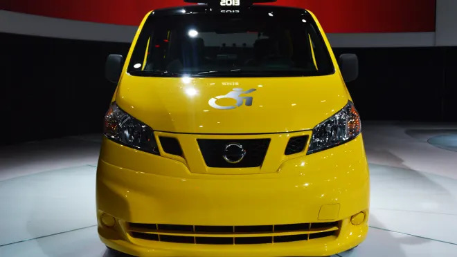 2013 Nissan NV200 - Autoblog