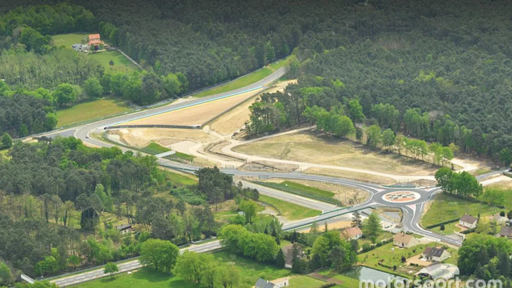 An aerial view of Indianapolis and Virage d'Arnage with a new roundabout