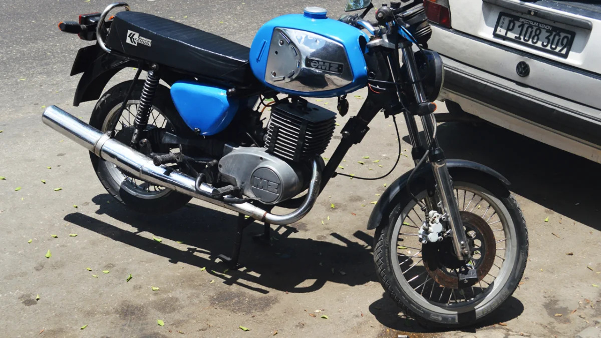 emz motorcycle blue havana cuba