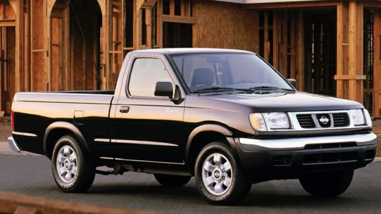 1999 Nissan Frontier XE 4x2 Regular Cab 104.3 in. WB