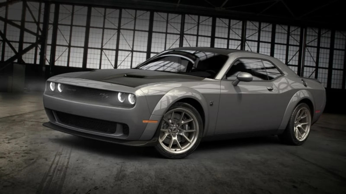 2020 Dodge Challenger 50th Anniversary Commemorative Edition puts on a Smoke Show