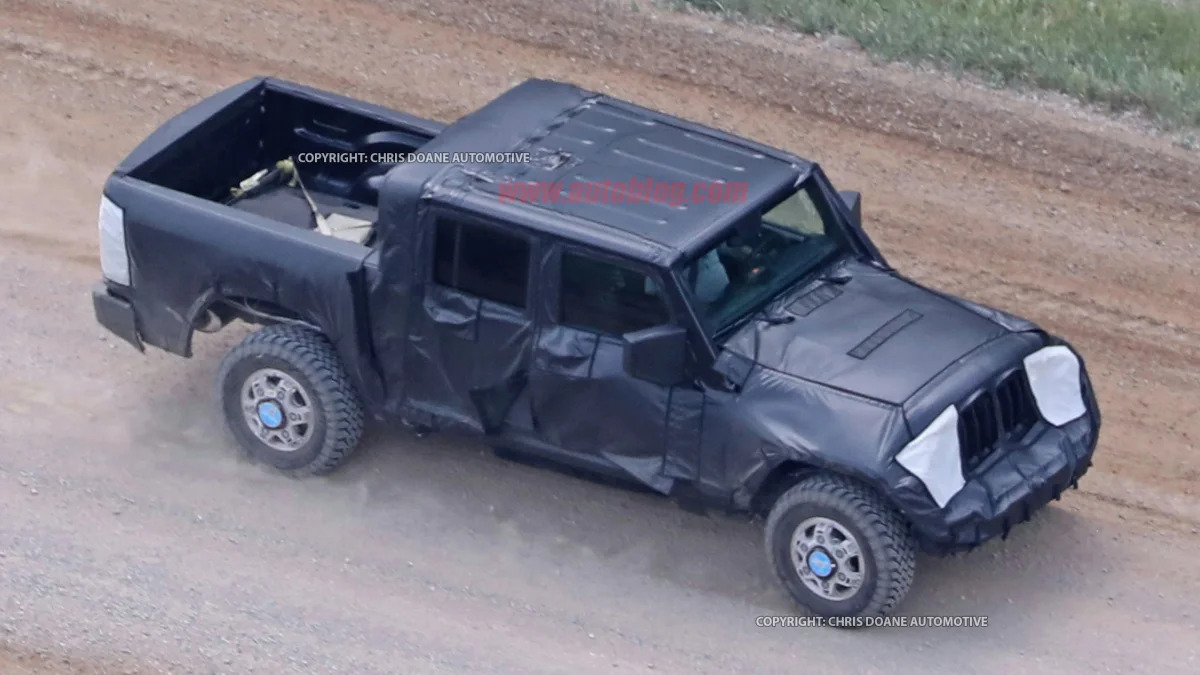 Jeep Wrangler Pickup Truck Spy Shots