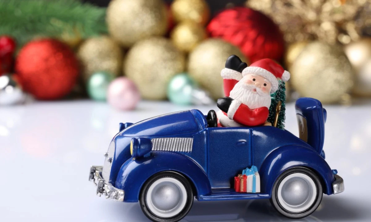 The Best Car Accessories Gifts for the Holidays — Learn More – Striker  Lights