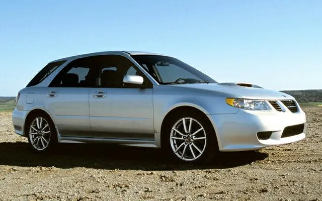 Saab 9-2X Hatchback: Models