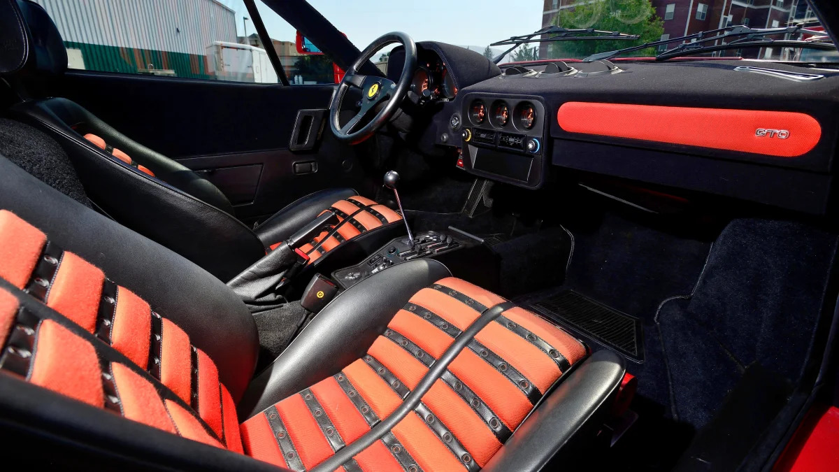 1985 FERRARI 288 GTO Passenger's Seat Interior