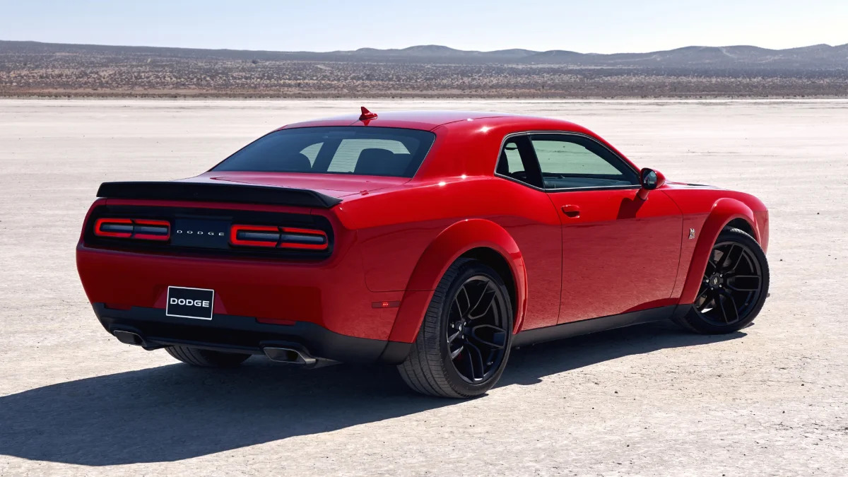2020 Dodge Challenger R/T Scat Pack Widebody in red