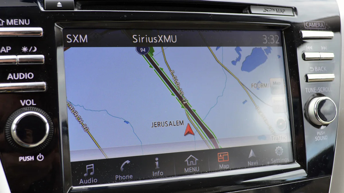2015 Nissan Murano navigation system
