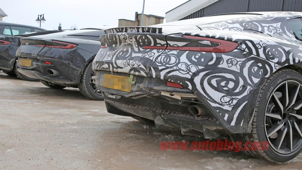 Aston Martin DB11S