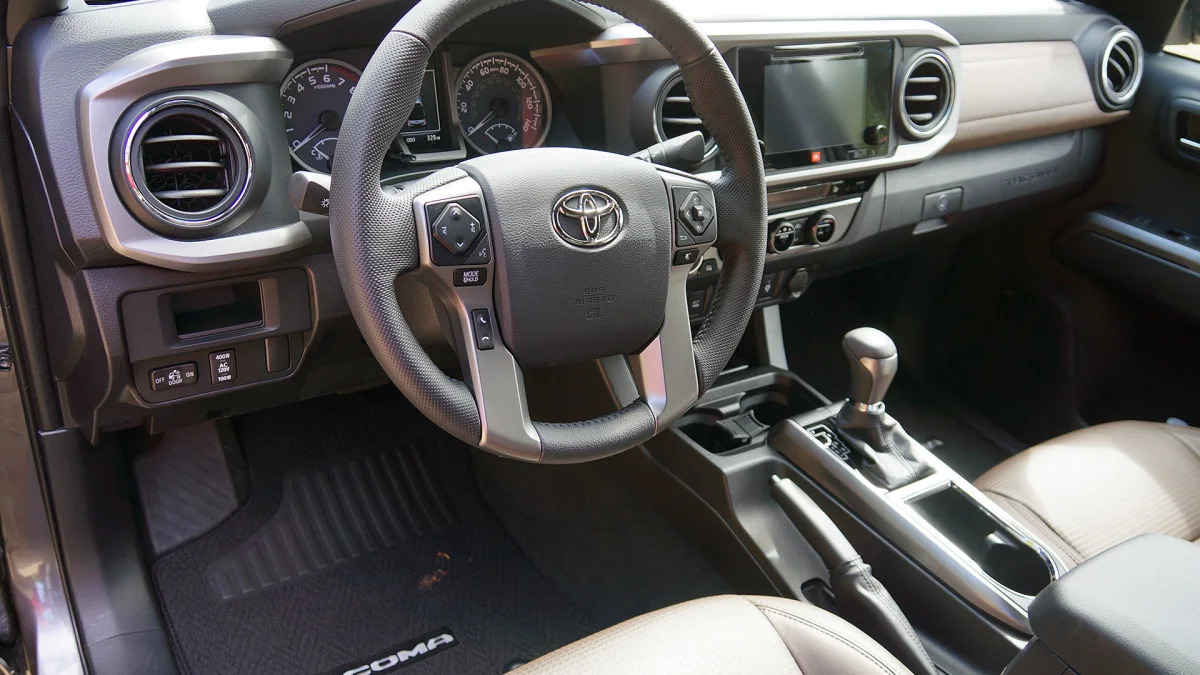 2016 Toyota Tacoma interior