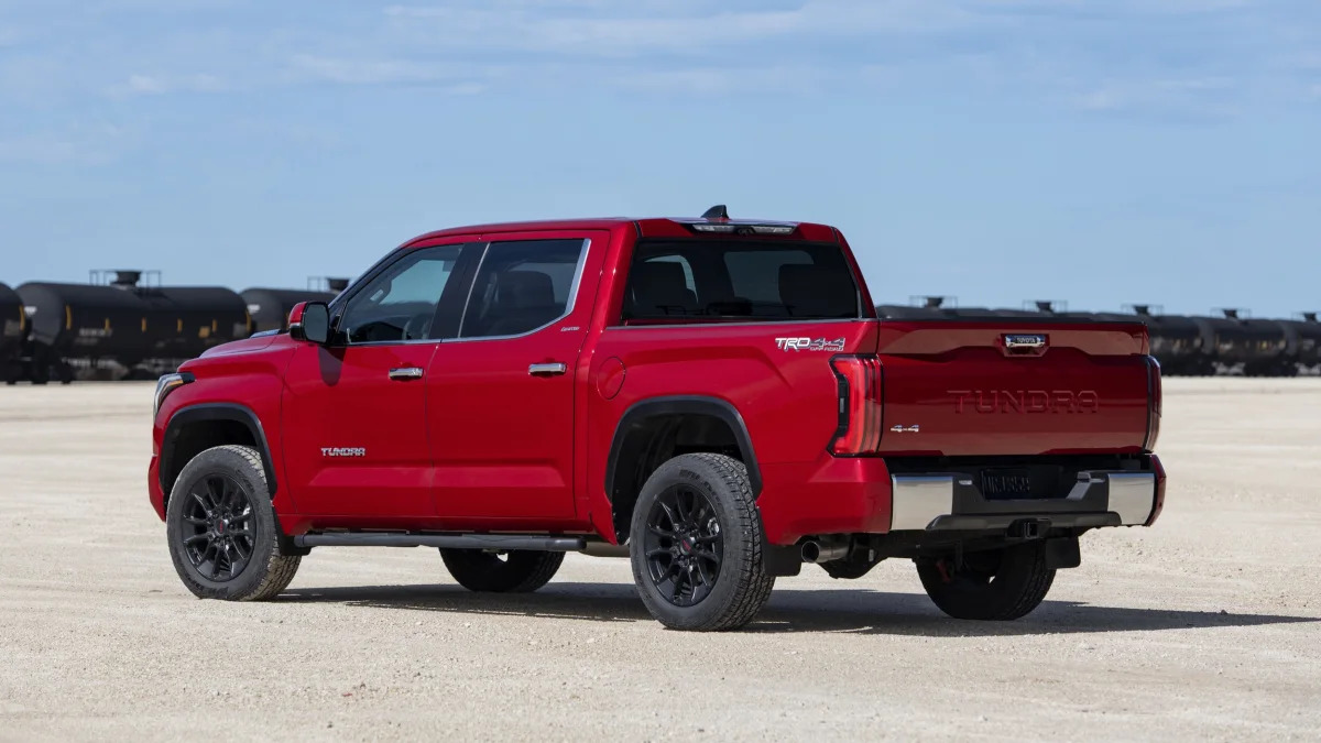 2022 Toyota Tundra Limited TRD Off-Road-17