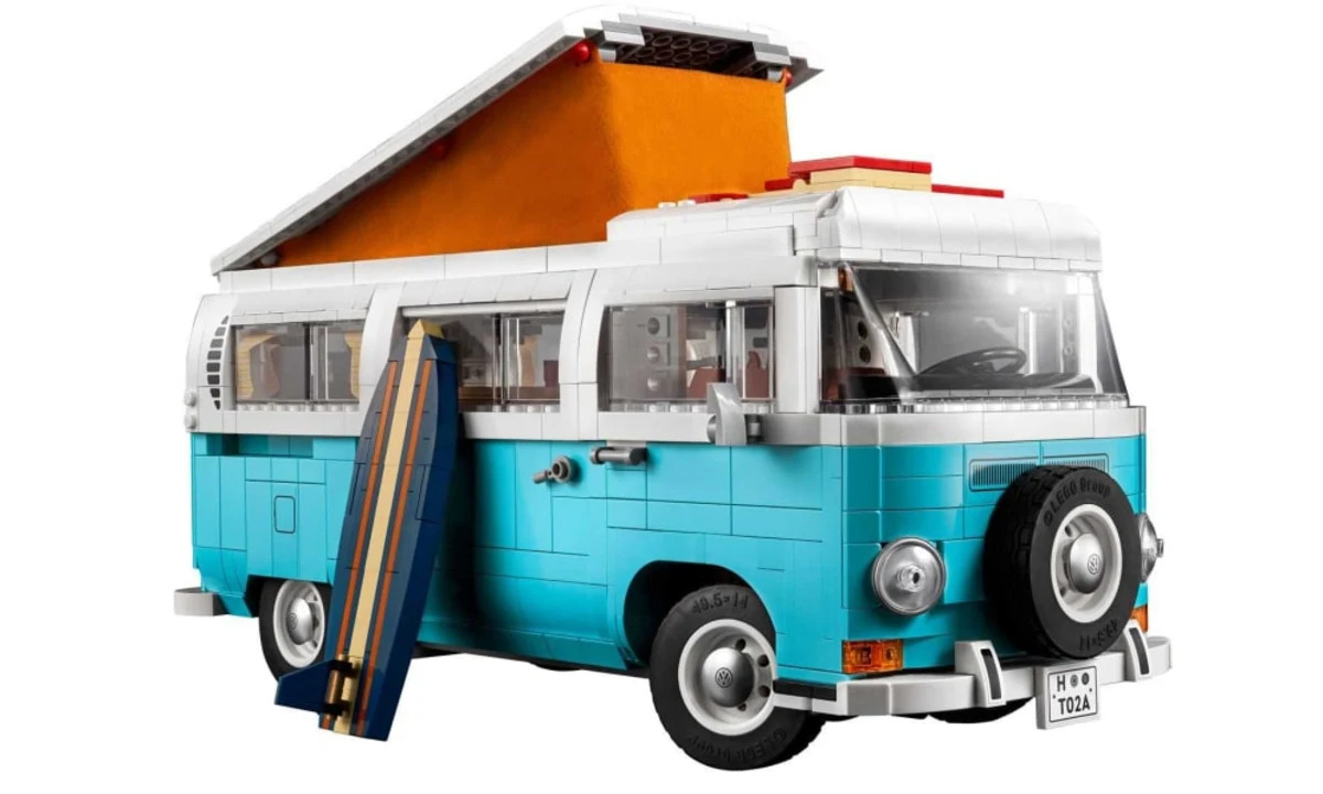 Lego adds a bay-window Volkswagen camper van to its catalog of cars -  Autoblog