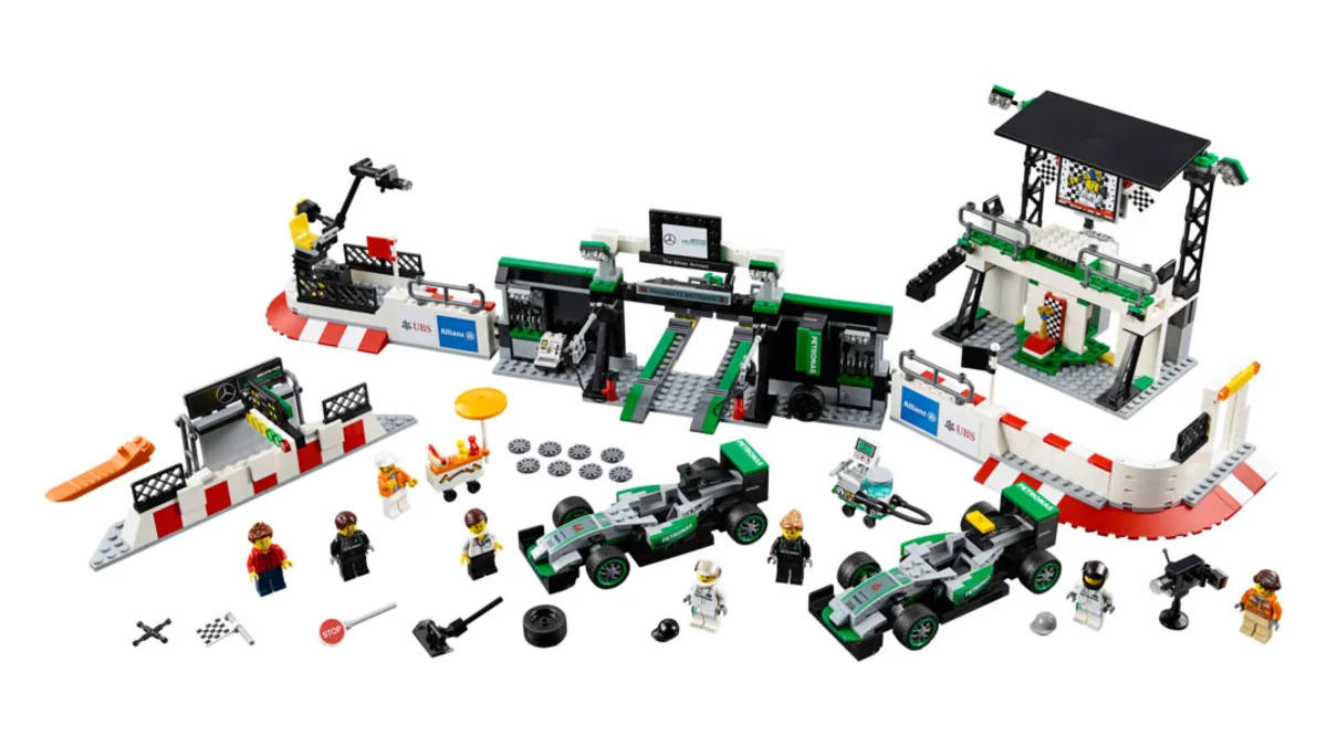 Mercedes F1 Lego kit