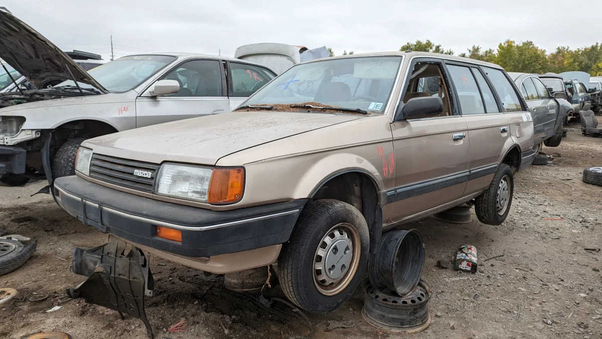 99 - 1987 Mazda 323 Wagon in Colorado junkyard - photo by Murilee Martin