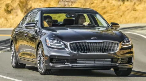 <h6><u>2019 Kia K900 First Drive Review | The Stinger GT grows up</u></h6>