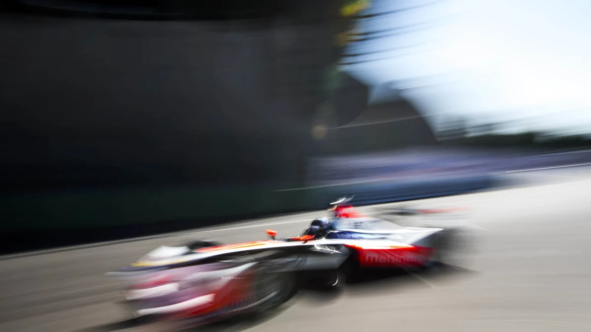 2016 Formula E Mexico City ePrix action