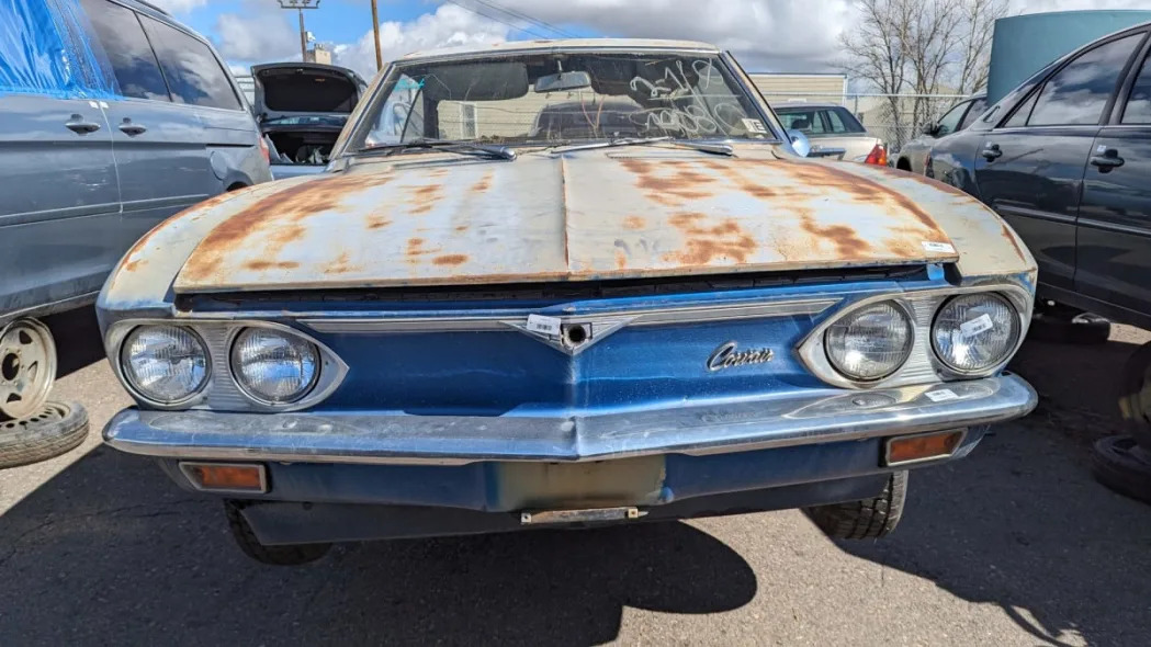 70 1968 Chevrolet Corvair in Colorado wrecking yard photo by Murilee Martin