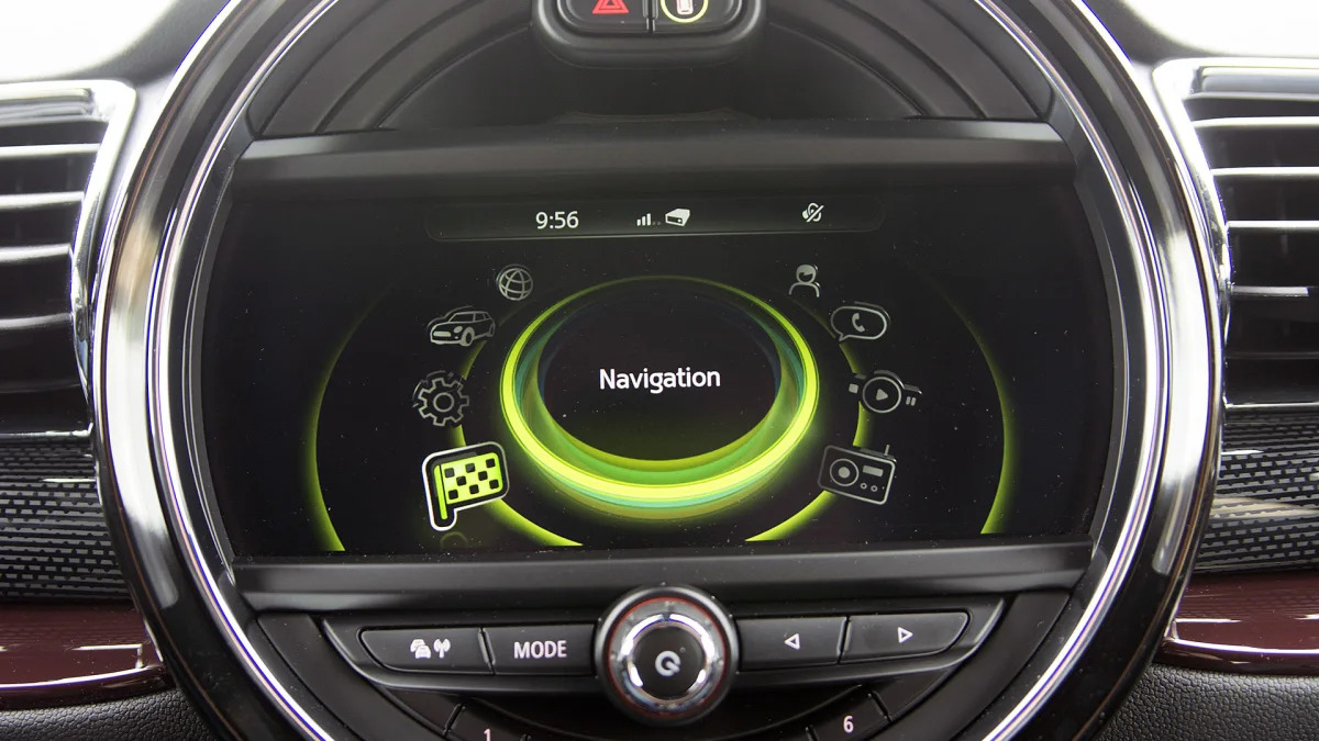 2016 Mini Cooper S Clubman navigation system