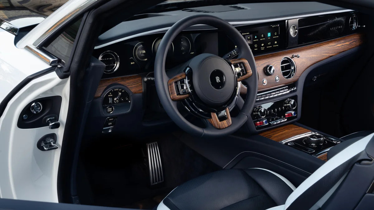 Rolls-Royce Spectre with dark blue interior