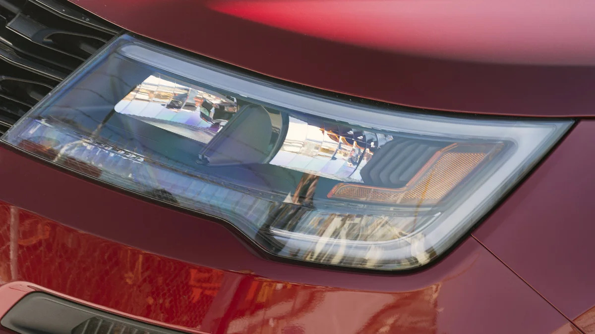 2016 Ford Explorer Sport headlight