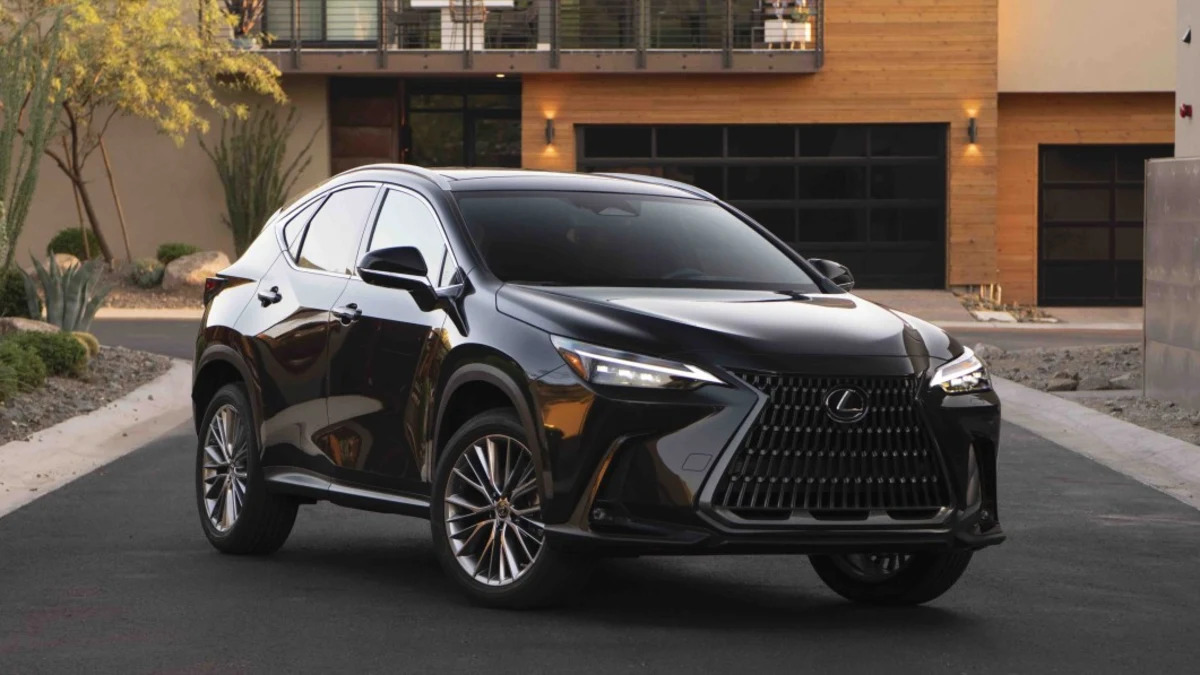 2025 Lexus NX makes small changes, adds small price bumps