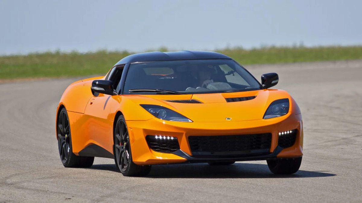 A Lotus worthy of the legend | 2017 Lotus Evora 400 First Drive