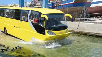 Amphicoach Amphibious Tourist Bus