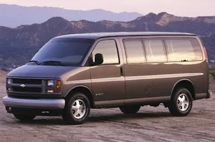 2001 Chevrolet Express Base G3500 Cargo Van