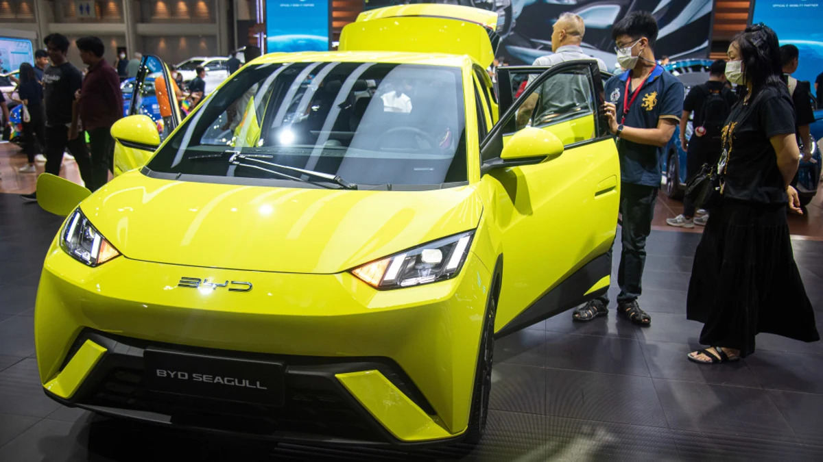 Well-built little Chinese EV called the Seagull poses big threat to U.S. auto industry