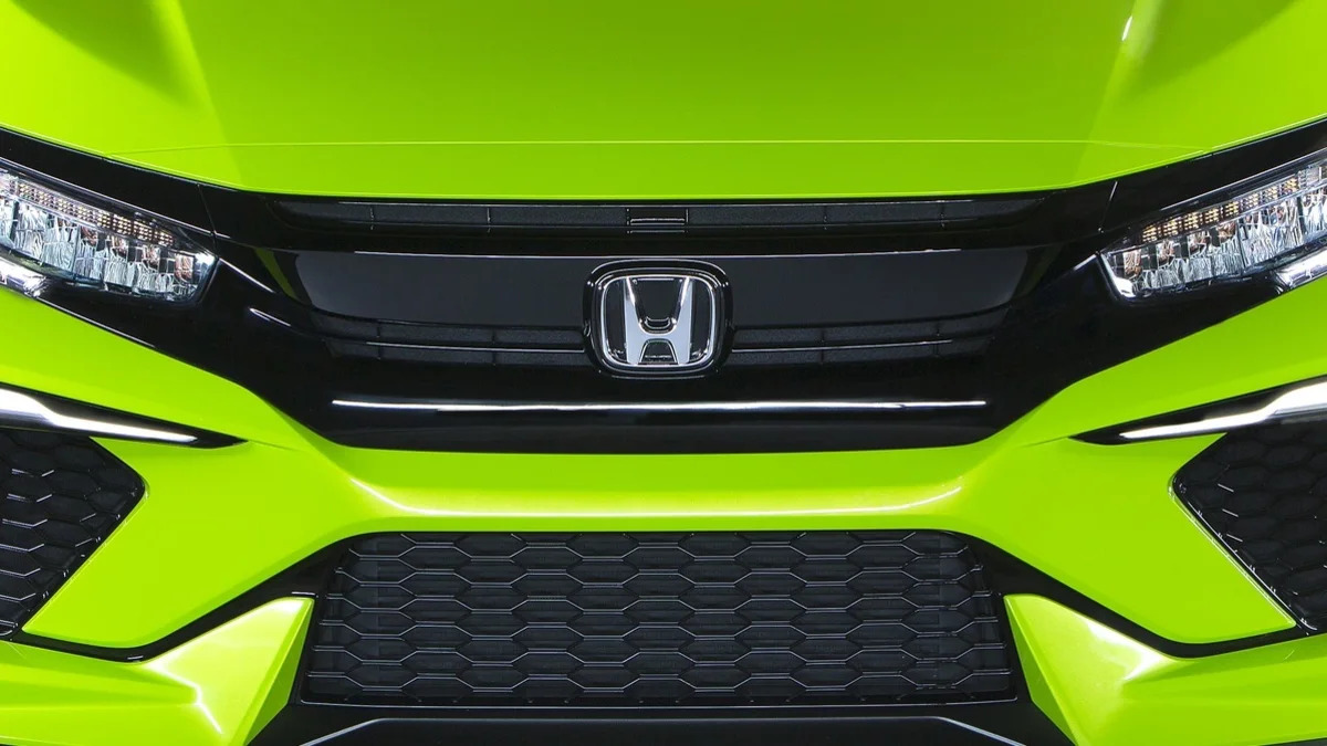 Honda Civic Concept face in green