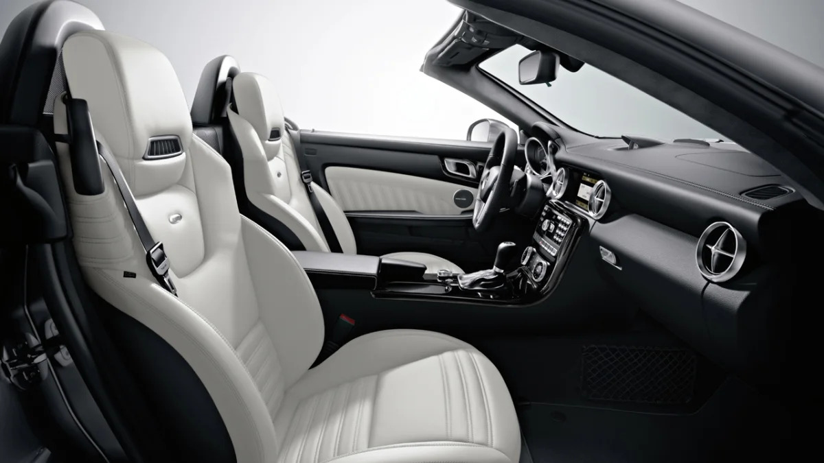 2012 Mercedes-Benz SLK interior