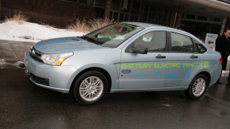 2012 Ford Focus EV to use liquid-cooled lithium-polymer battery - Autoblog