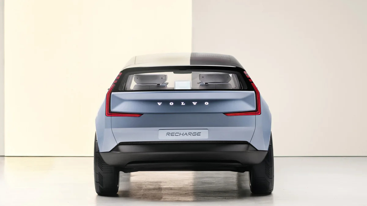 Volvo Concept Recharge, Exterior rear