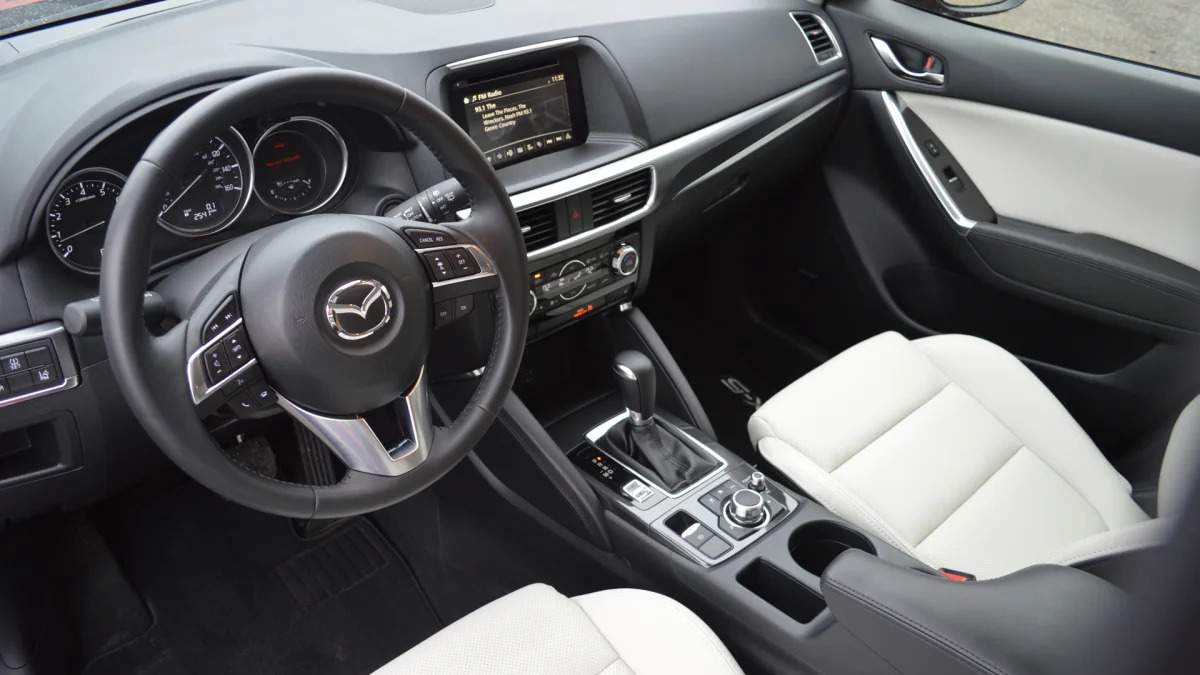 2016 Mazda CX-5 interior parchment leather black